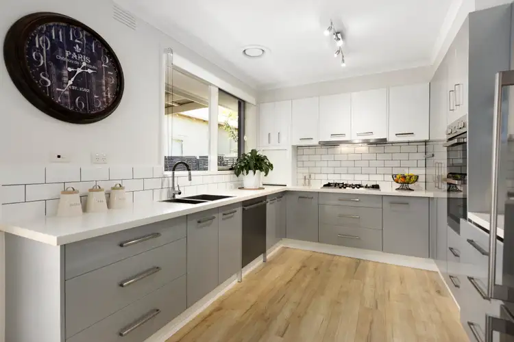 Fourth view of Homely unit listing, 2/9 Bertram Street, Elsternwick VIC 3185