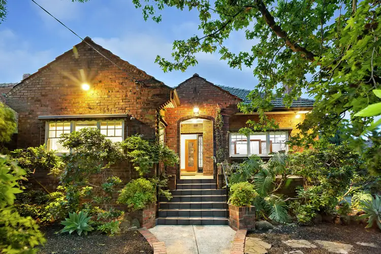 9 Tower Hill Road, Glen Iris VIC 3146