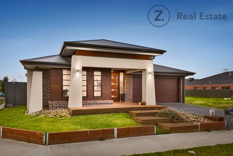 26 Hammersmith Way, Cranbourne East VIC 3977