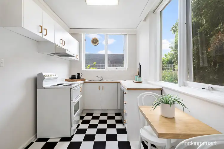 Fourth view of Homely apartment listing, 2/25 Leslie Street, St Kilda East VIC 3183