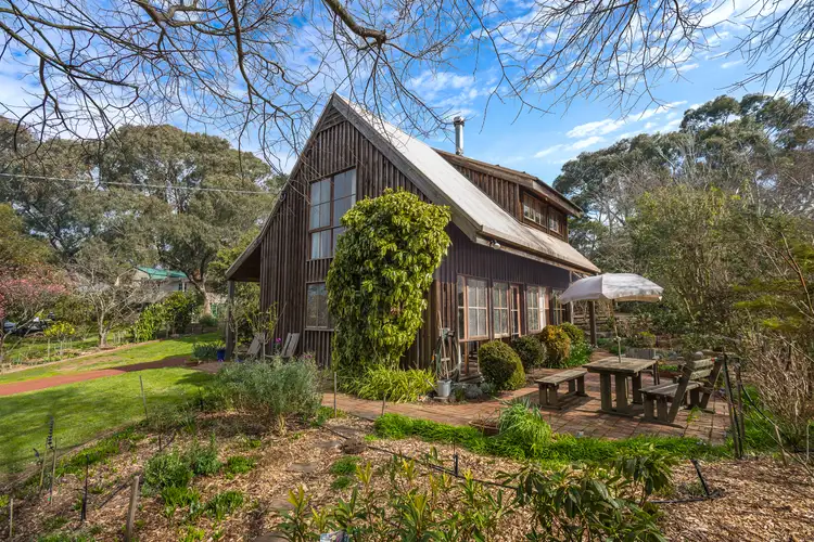 80 Railway Place, Macedon VIC 3440