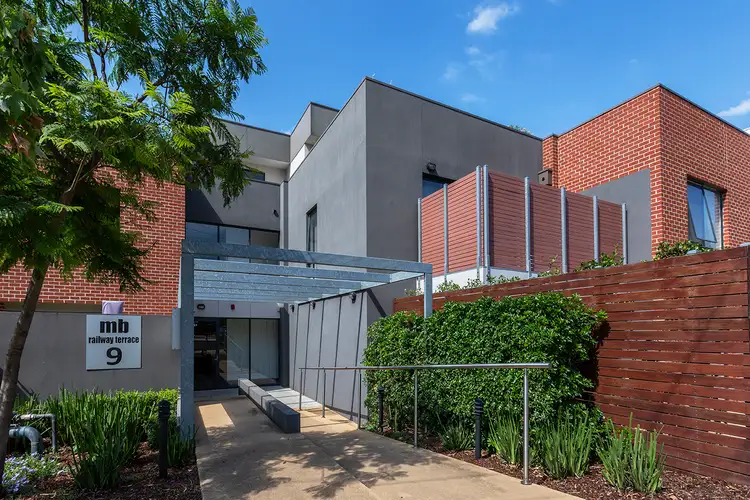 3/9 Railway Parade, Murrumbeena VIC 3163