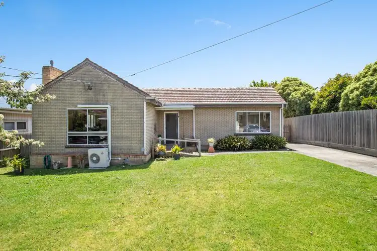 Second view of Homely house listing, 17 Ian Grove, Mount Waverley VIC 3149