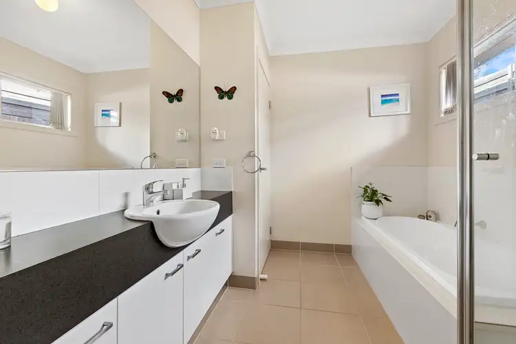 Sixth view of Homely unit listing, 6 Charlotte Place, Mooroolbark VIC 3138
