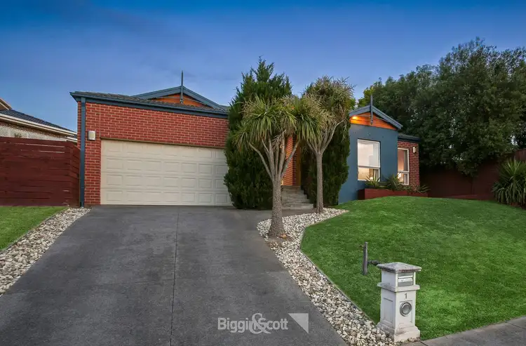 1 Glasshouse Court, Berwick VIC 3806