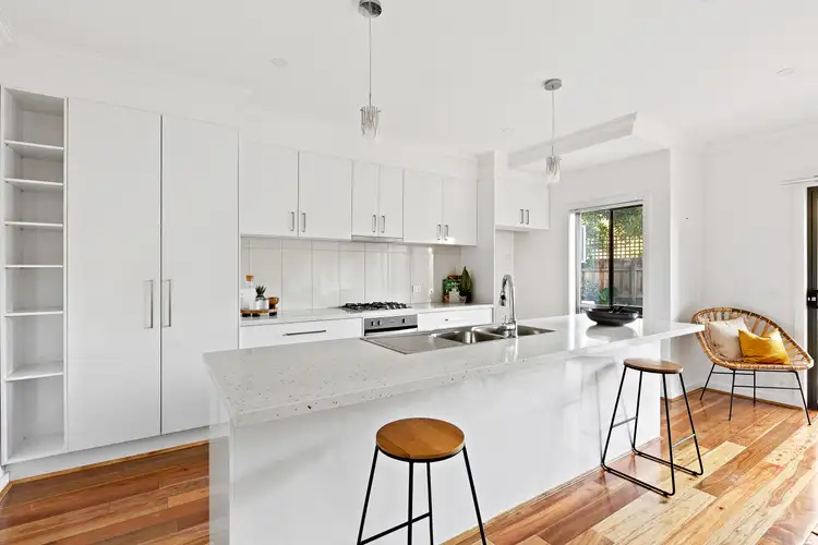 Fifth view of Homely townhouse listing, 3/7 Kauri Court, Croydon VIC 3136