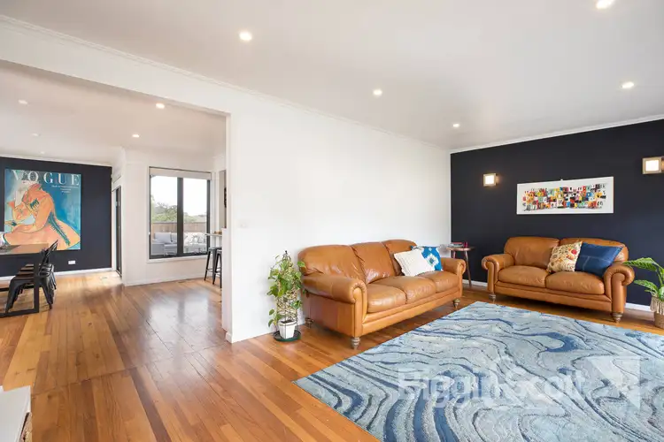 13 Robert Drive, Ballarat North VIC 3350