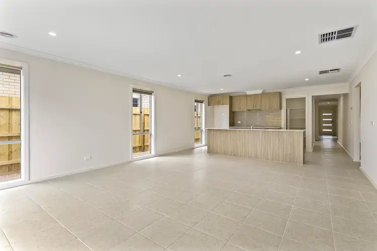 Fourth view of Homely house listing, 8 Pigdon Street, Weir Views VIC 3338