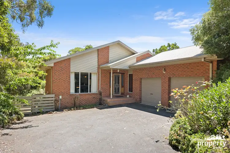 33 Wattletree Drive, Mount Helen VIC 3350
