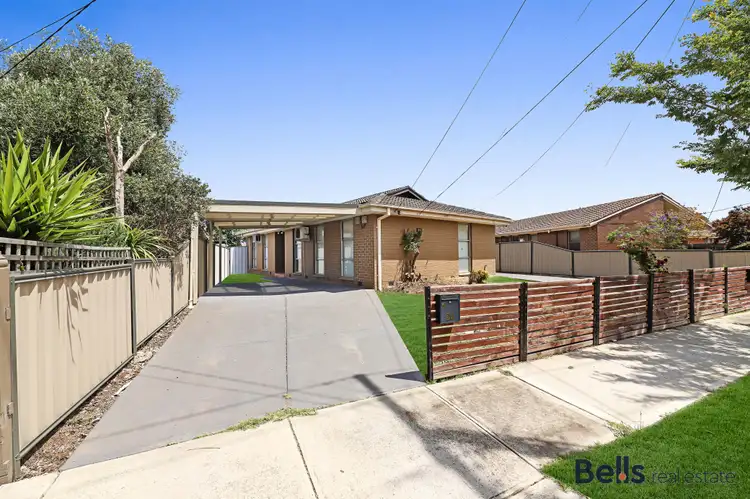 1/24 Barnes Crescent, Sunshine West VIC 3020