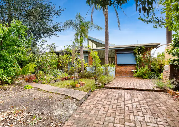 142 Wantirna Road, Ringwood VIC 3134