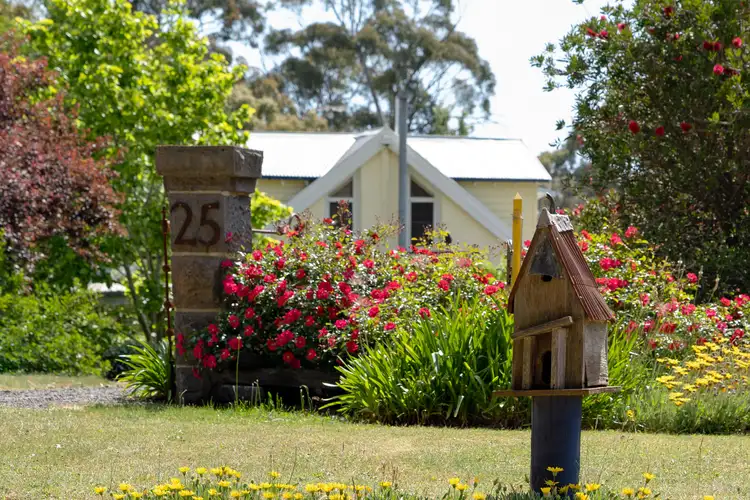 Second view of Homely house listing, 25 Gooch Court, Wheatsheaf VIC 3461