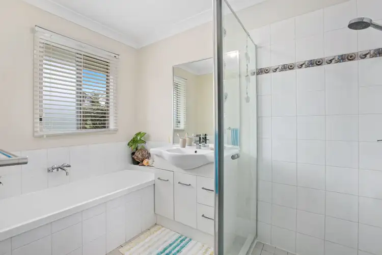 Fifth view of Homely semi-detached listing, 2/5 Vista Close, Southside QLD 4570