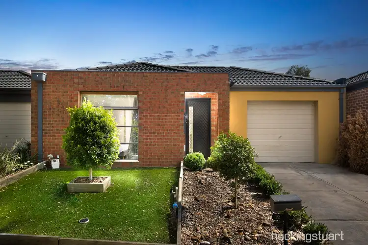 82 Edgevale Way