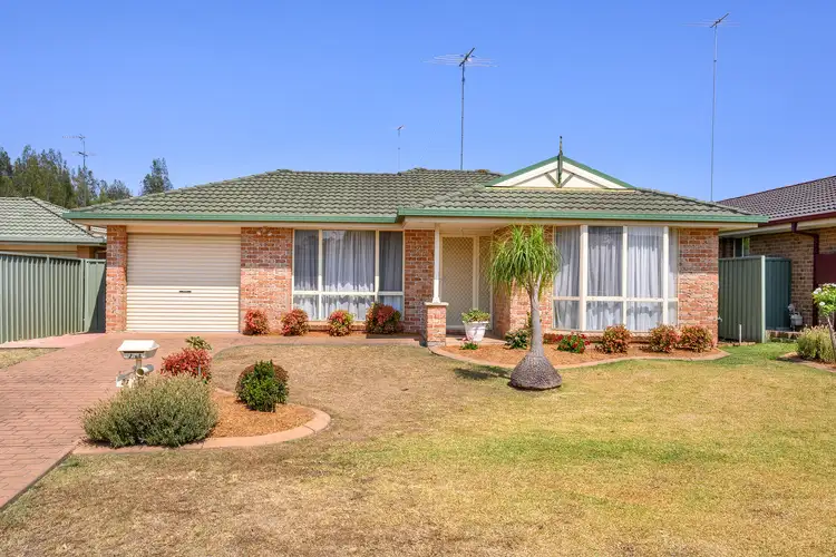 27 Aberdeen Circuit, Glenmore Park NSW 2745