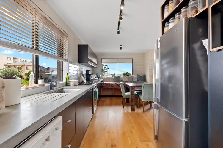 Fourth view of Homely unit listing, 5/26 Upper Gay Terrace, Kings Beach QLD 4551