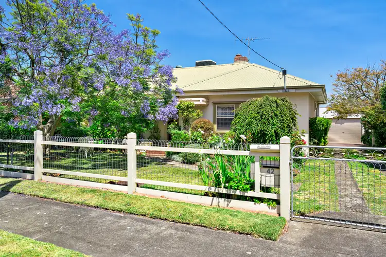 42 Albert Street, Mornington VIC 3931
