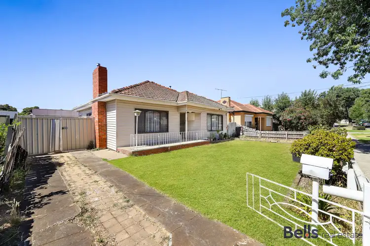 5 Armstrong Street, Sunshine West VIC 3020