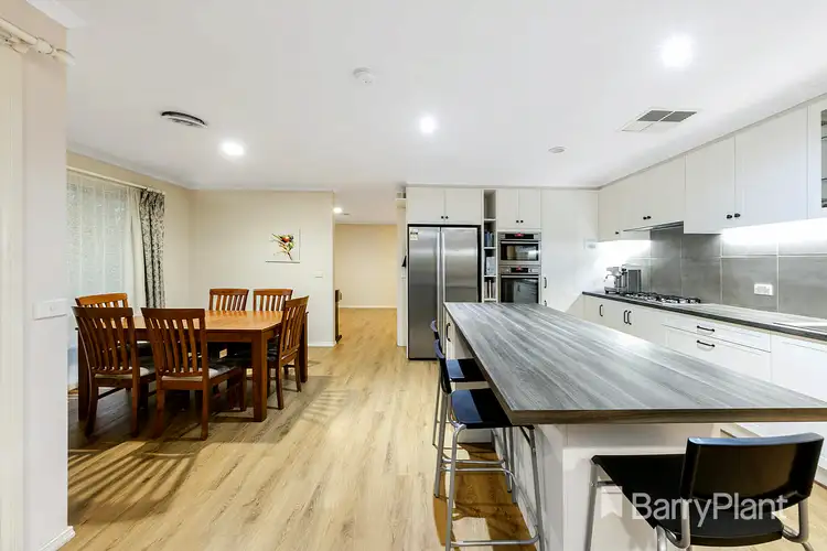 Fifth view of Homely house listing, 52 Parkside Crescent, Mornington VIC 3931