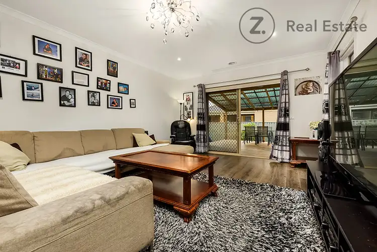 Seventh view of Homely house listing, 21 Stark Circuit, Cranbourne East VIC 3977