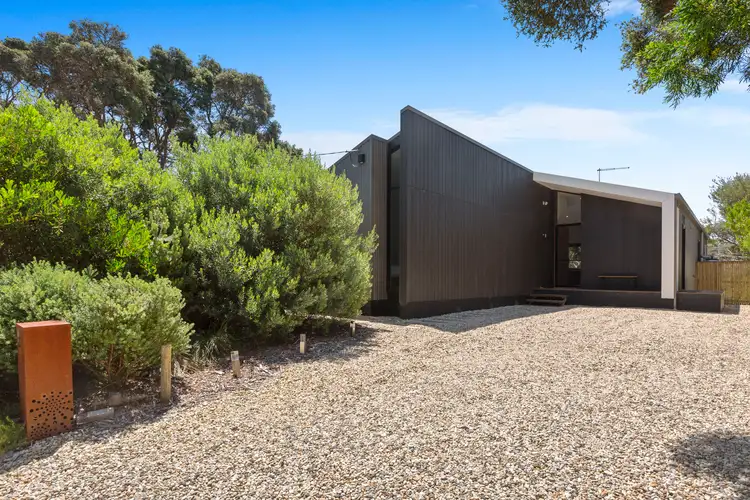 2 Rosamunde Street, Rye VIC 3941