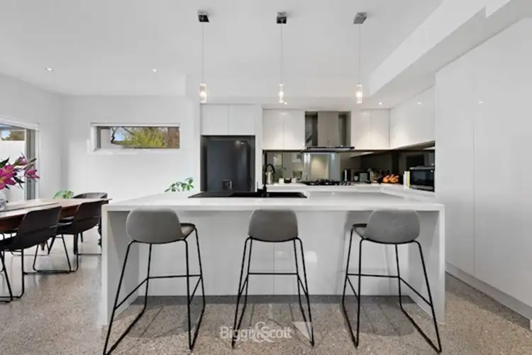 Fourth view of Homely townhouse listing, 3/39 Mary Street, Dromana VIC 3936