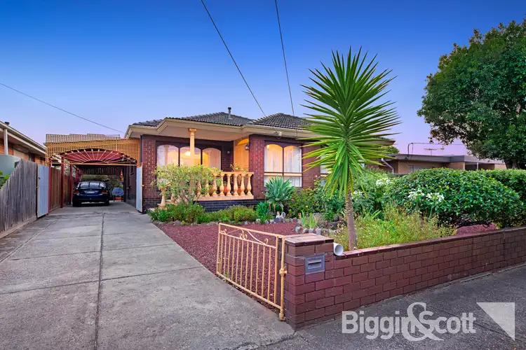 19 Verdun Street, Maidstone VIC 3012