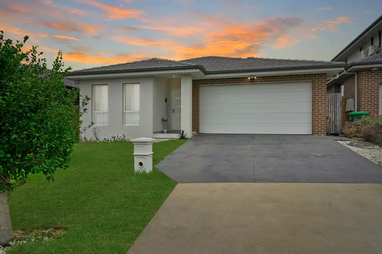 22 Willmington Loop, Oran Park NSW 2570
