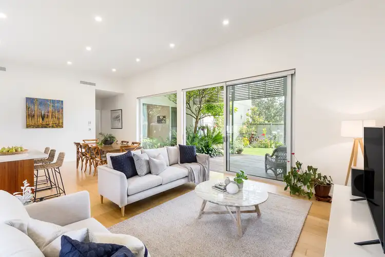 9/86 St Pauls Road, Sorrento VIC 3943