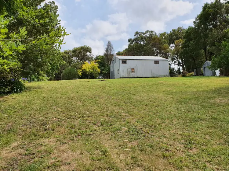 1956 Wellington Road, Clematis VIC 3782