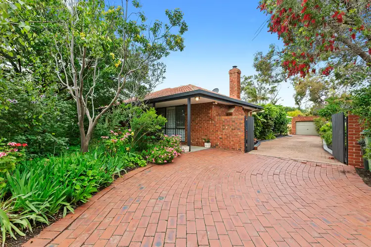 Second view of Homely house listing, 10 Sussex Avenue, Mornington VIC 3931