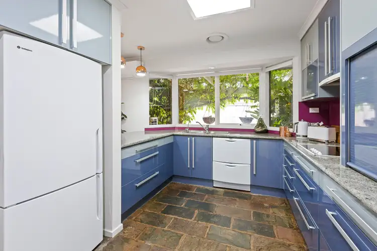 Third view of Homely house listing, 10 Sussex Avenue, Mornington VIC 3931