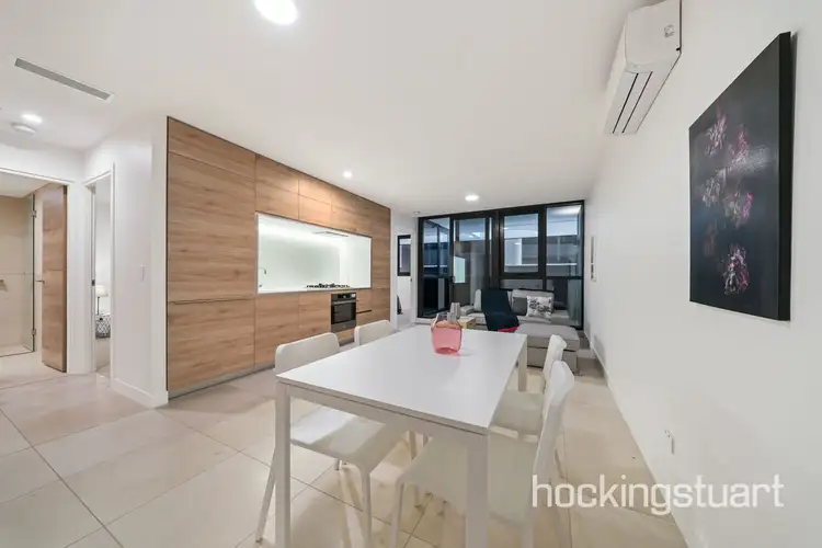 12 Queens Road