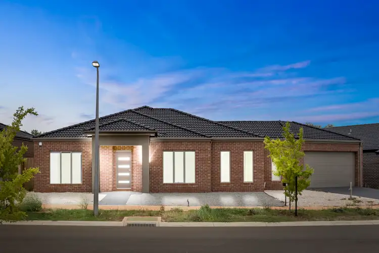 7 Cardigan Close, Melton South VIC 3338