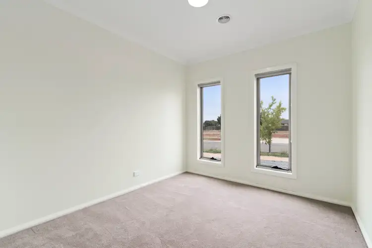 Fifth view of Homely house listing, 7 Cardigan Close, Melton South VIC 3338