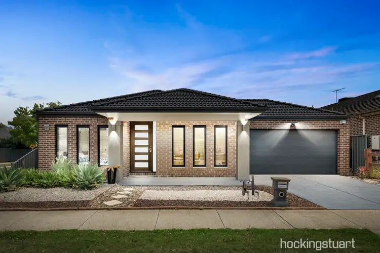 37 Minindee Road, Manor Lakes VIC 3024