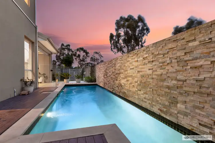 Sixth view of Homely house listing, 8 Bluechip Court, Sanctuary Lakes VIC 3030