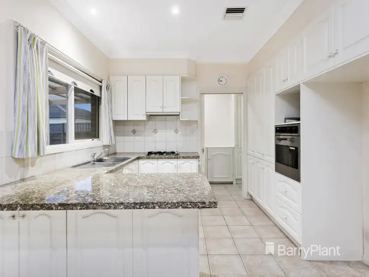 Fifth view of Homely unit listing, 1/16 Haig Street, Mornington VIC 3931