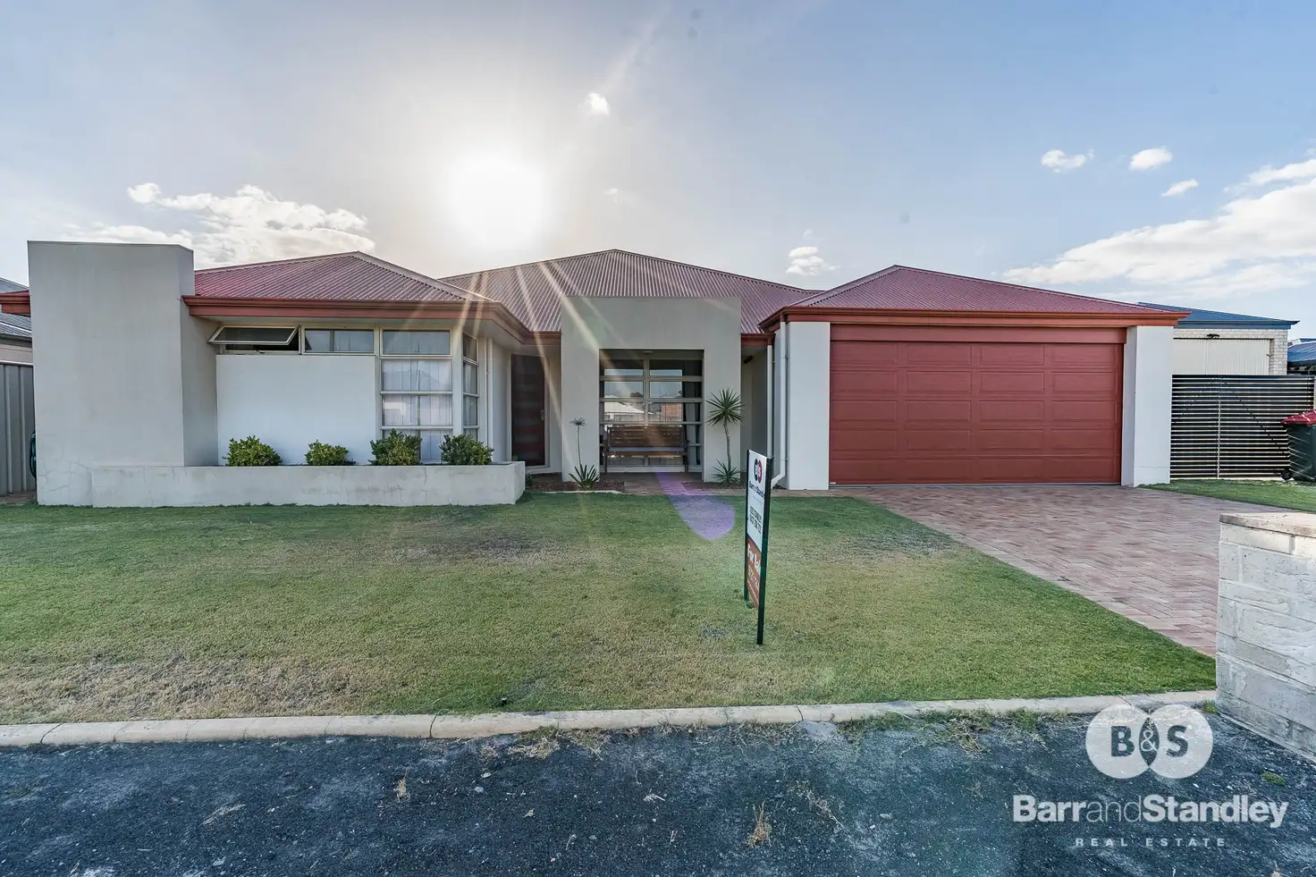 Main view of Homely house listing, 4 Jupiter Drive, Australind WA 6233