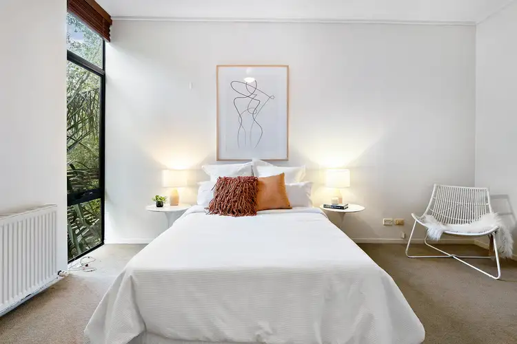 Fourth view of Homely apartment listing, 2/12 St Leonards Avenue, St Kilda VIC 3182