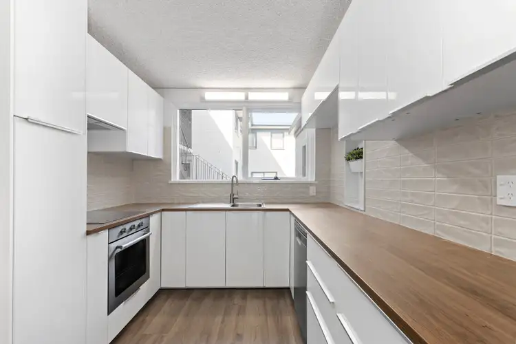 Second view of Homely unit listing, 1/168 Canadian Bay Road, Mount Eliza VIC 3930