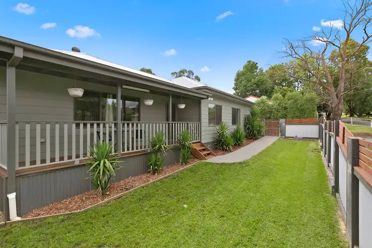1B Henry Street, Yarra Junction VIC 3797
