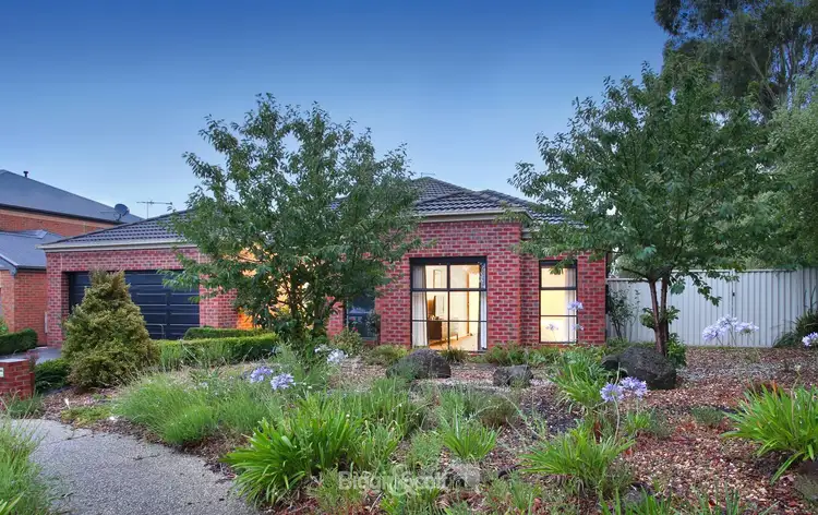 Second view of Homely house listing, 3 Otway Place, Pakenham VIC 3810