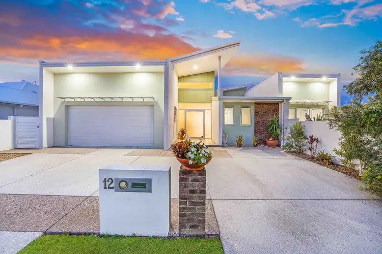 12 Landsdowne Street, Pelican Waters QLD 4551