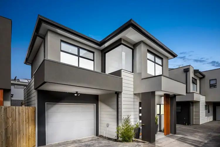 2/15 Cypress Avenue, Brooklyn VIC 3012