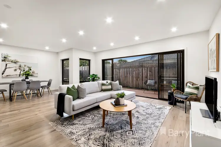 Fifth view of Homely townhouse listing, 2/18 Devon Street, Cheltenham VIC 3192