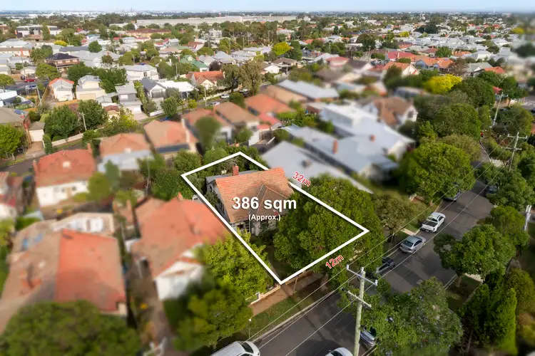 7 Lenore Crescent, Williamstown VIC 3016