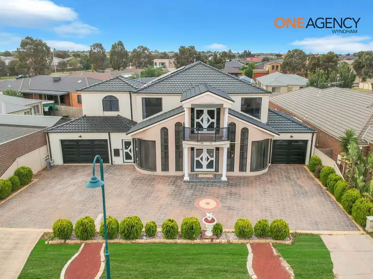 Third view of Homely house listing, 8 Illawarra Circuit, Taylors Hill VIC 3037