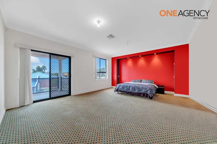 Sixth view of Homely house listing, 8 Illawarra Circuit, Taylors Hill VIC 3037