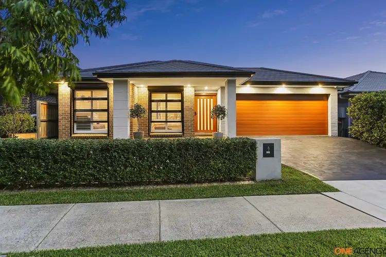 7 Cloverhill Crescent, Gledswood Hills NSW 2557